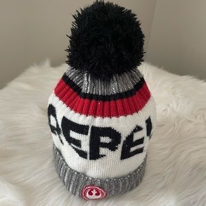 GAP Star Wars Pom Pom Hat